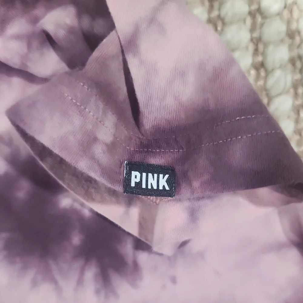 PINK Victoria's Secret Purple Tie-Dye Short Sleeve Notch Neck Tee - Picture 3 of 7